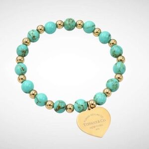 💚 Teal Turquoise Green Beaded Bracelet w/ Gold Heart Charm Brand New!